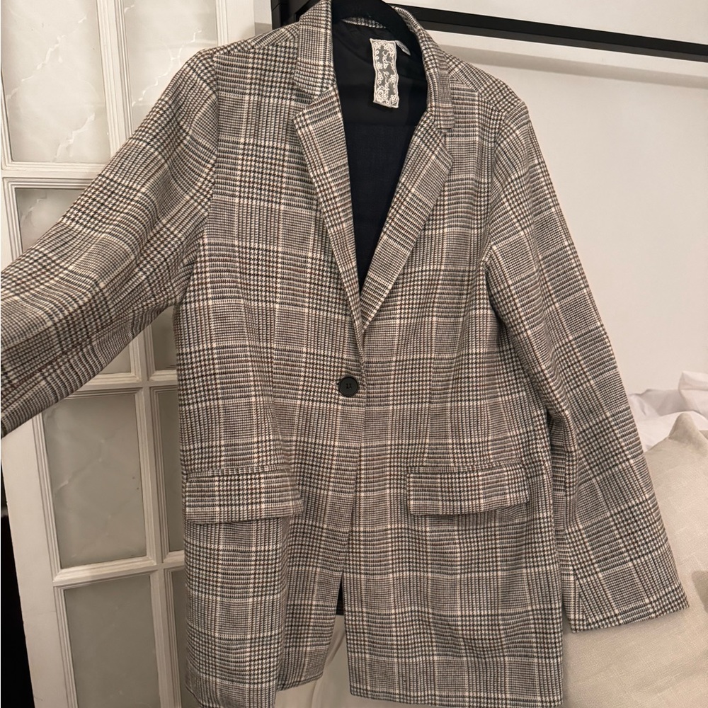 Houndstooth pattern 1 button blazer